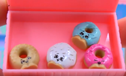 Mini Donut Shopkins toys