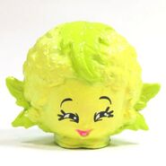 Chloe Flower variant toy