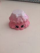 Amazon Exclusive Frilly Tutu toy