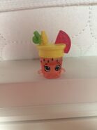 Melina Smoothie toy