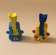 Plucky Guitar toys