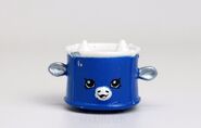 Fun Drum Season Five Christmas Blind Baubles toy