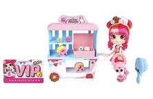 Donatina doll with playset