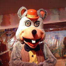 Chuck E Cheese Character Showbiz Pizza Wiki Fandom