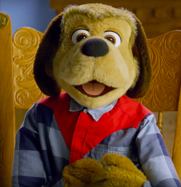 chuck e cheese pasqually plush