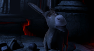 Donkey and Shrek split up in the Dragon's Keep