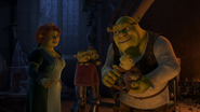 Fiona Family Scared Shrekless