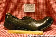 Wadlow's shoe