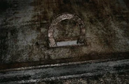 PrisonHatch.jpg (502 KB) Hatch with horseshoe.