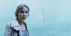 RoseEntersSH.gif (1.56 MB) Rose enters the foggy ghost town.