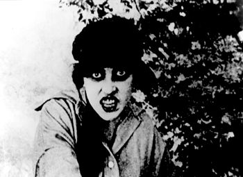 Musidora as Irma Vep in Les Vampires (1915)