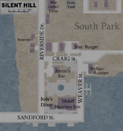 Un mapa de la zona turística de Silent Hill. Riverside Dr es la primera en vertical desde el oeste.
