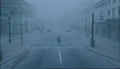 SHFilmRun.jpg (32 kB) La niebla envolvía las calles de Silent Hill.