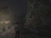 Henry Townshend frente a la roca Nahkeehona.