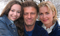 Sharon, Christopher, y Rose.