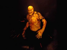 Leonard trasformato in un mostro