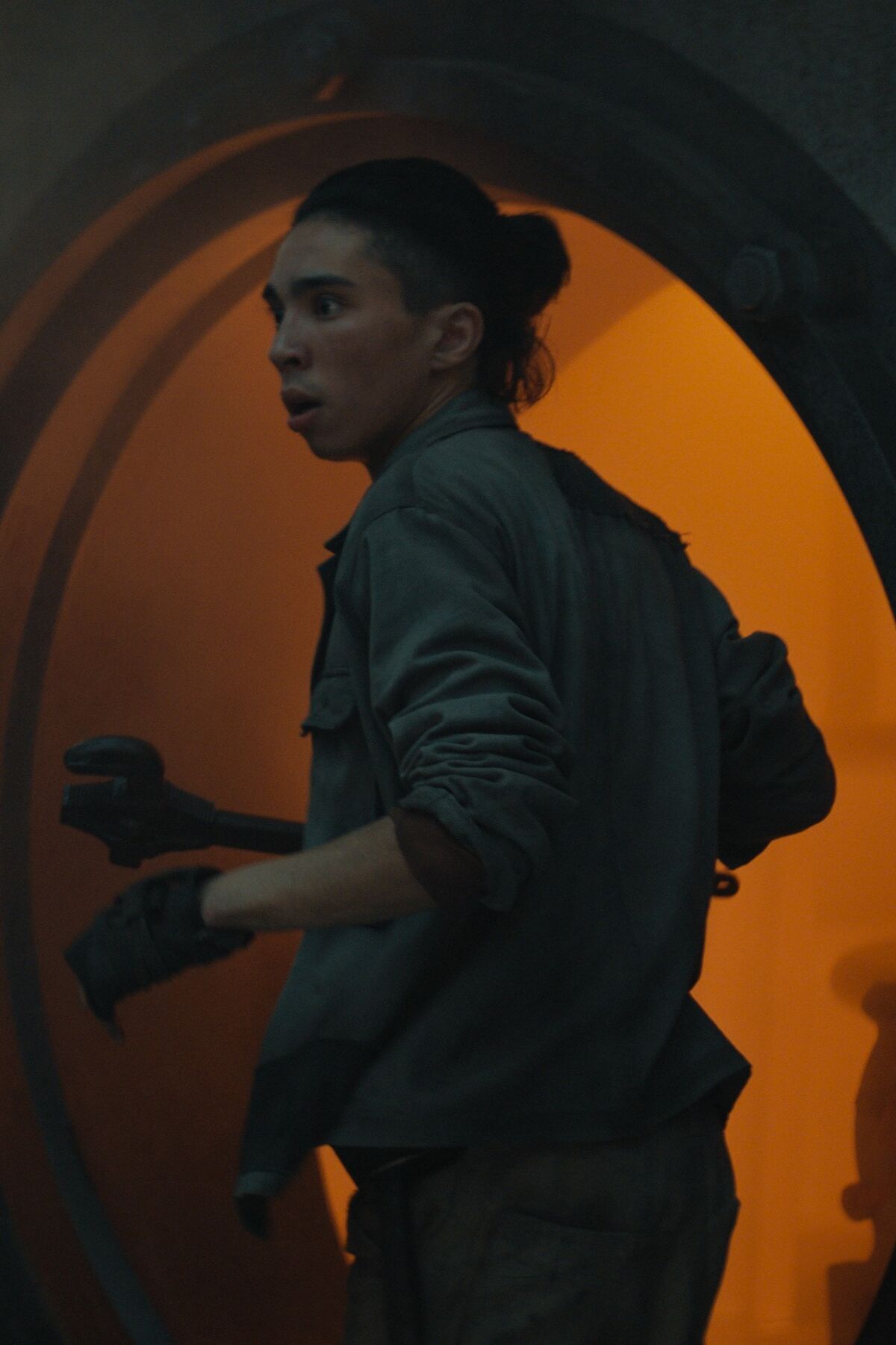 Things The Silo Cast Doesn'T Want You To See! - n6zsr5m