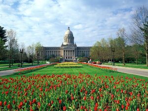 Kentucky-state-capitol-building-frankfort-kentucky