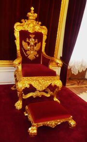 10-le-trone