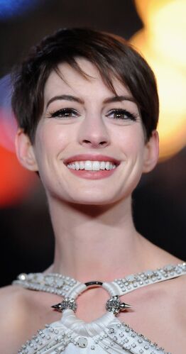 Anne Hathaway