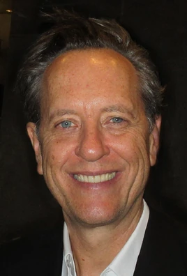 Richard E. Grant 2018 (cropped)