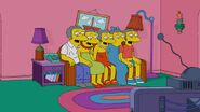 Love is a Many Splintered Thing (Couch Gag) 1