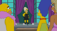 Homer drag queen