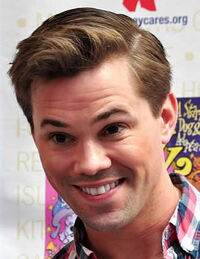 Andrew Rannells 2