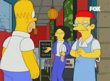 os Chows paparicando Homer