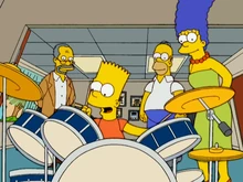 Bart conhecendo sua bateria.