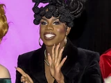 Monét X Change