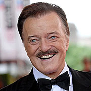 Robert Goulet Simpsons Wiki Fandom After his father died, when robert was in his teens, the family moved to alberta, eventually settling on his grandfather's farm 200 miles north of edmonton. robert goulet simpsons wiki fandom