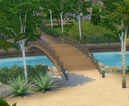 The bridge to an unnamed beach in Terra Amorosa, Tartosa.