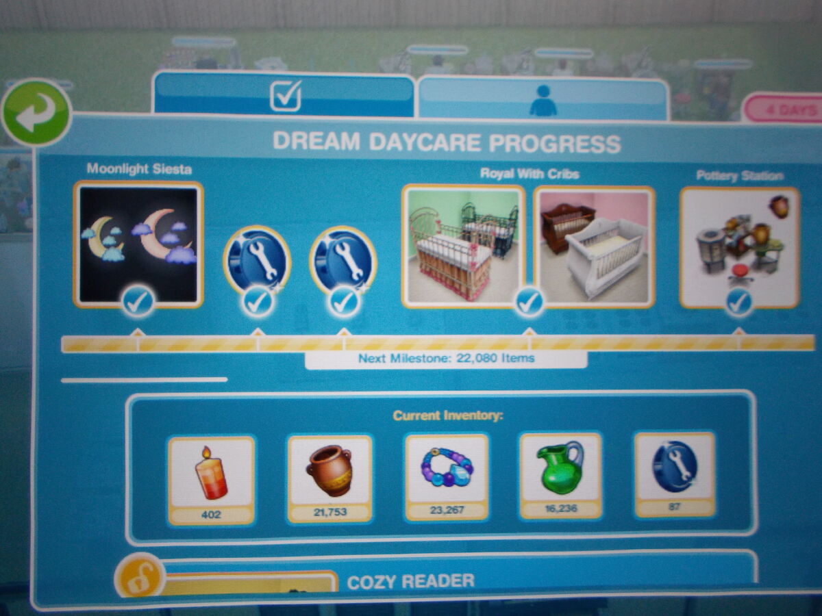 The Sims FreePlay, Software