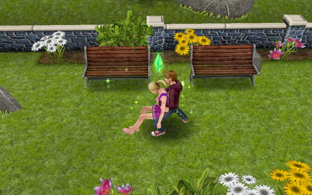 The Sims Freeplay, Teenage Female Earrings