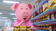 Rosita shopping.