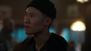 S01E02-The-Lure-081-Calvin.jpg (100 KB)