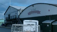 S01E02-The-Lure-043-Pownall-Seafood.jpg (187 KB)