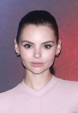 Eline Powell-2017 Upfront