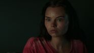 S01E01-Pilot-052-Ryn