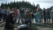 S01E01-Pilot-046-Ben-Maddie-Xander-Jerry.jpg (236 KB)