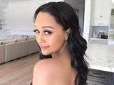Tia Mowry
