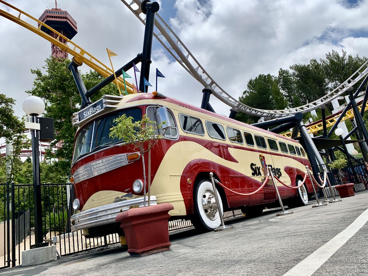 Six Flags bus Six Flags Wiki Fandom