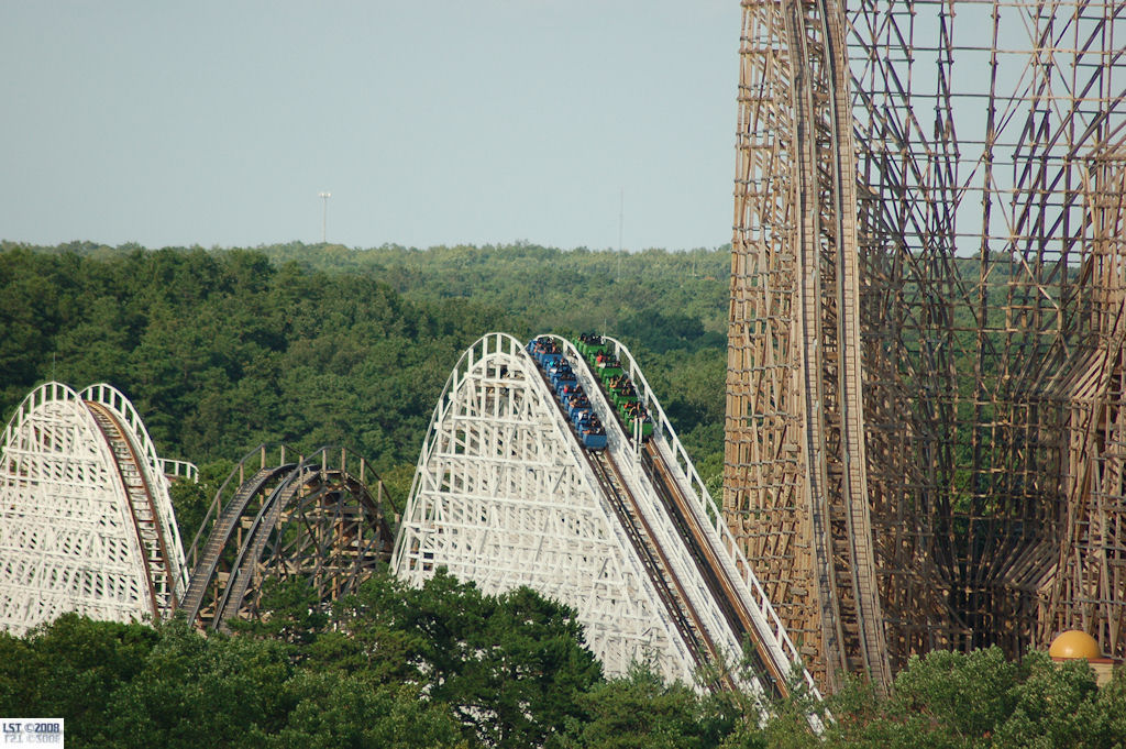 Rolling Thunder Six Flags Great Adventure Six Flags Wiki Fandom