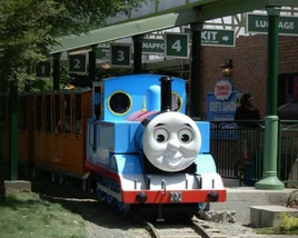 Thomas-at-six-flags