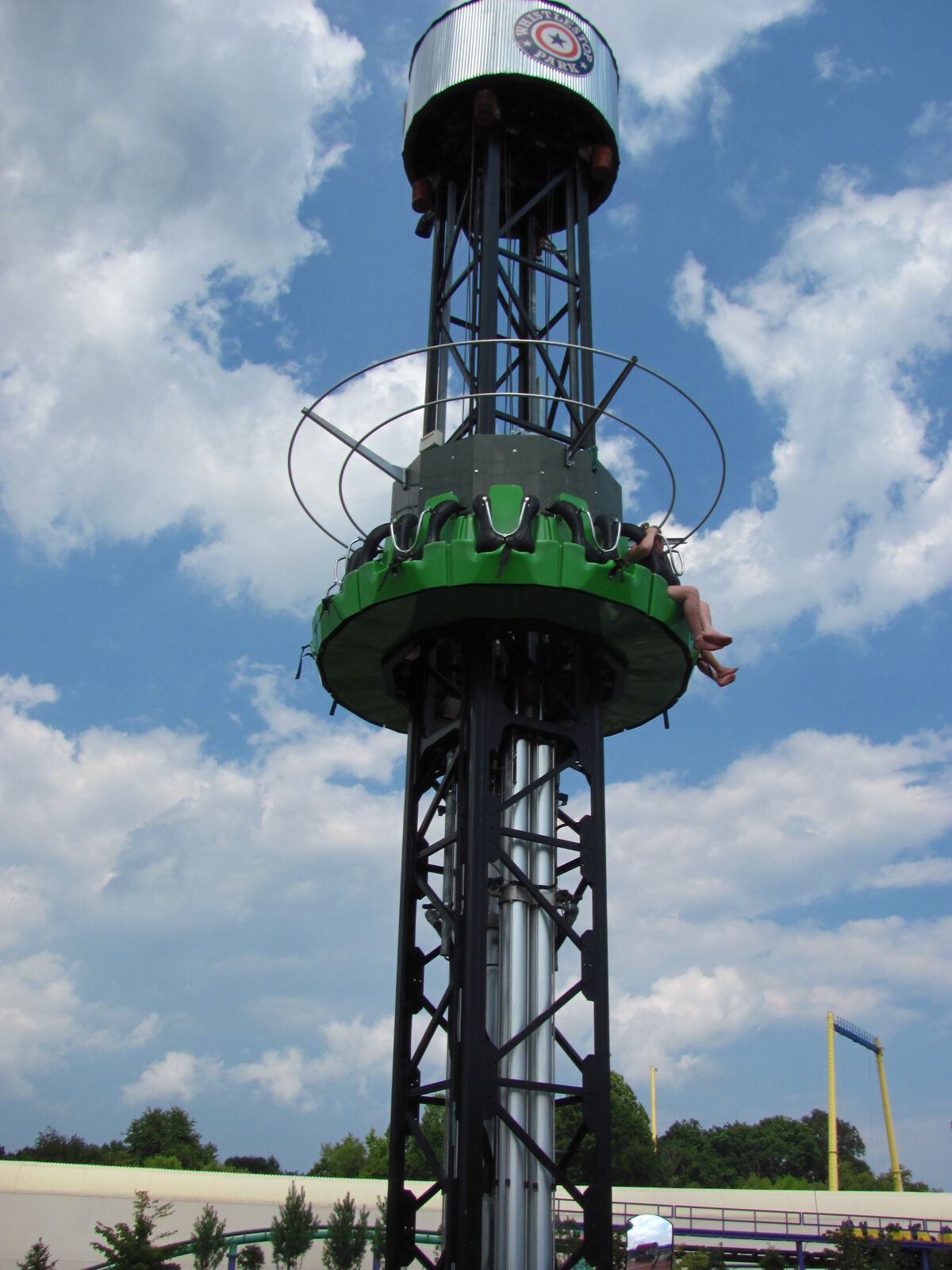 Sky Jumper | Six Flags Wiki | Fandom Sky Jumper | Six Flags Wiki | Fandom
