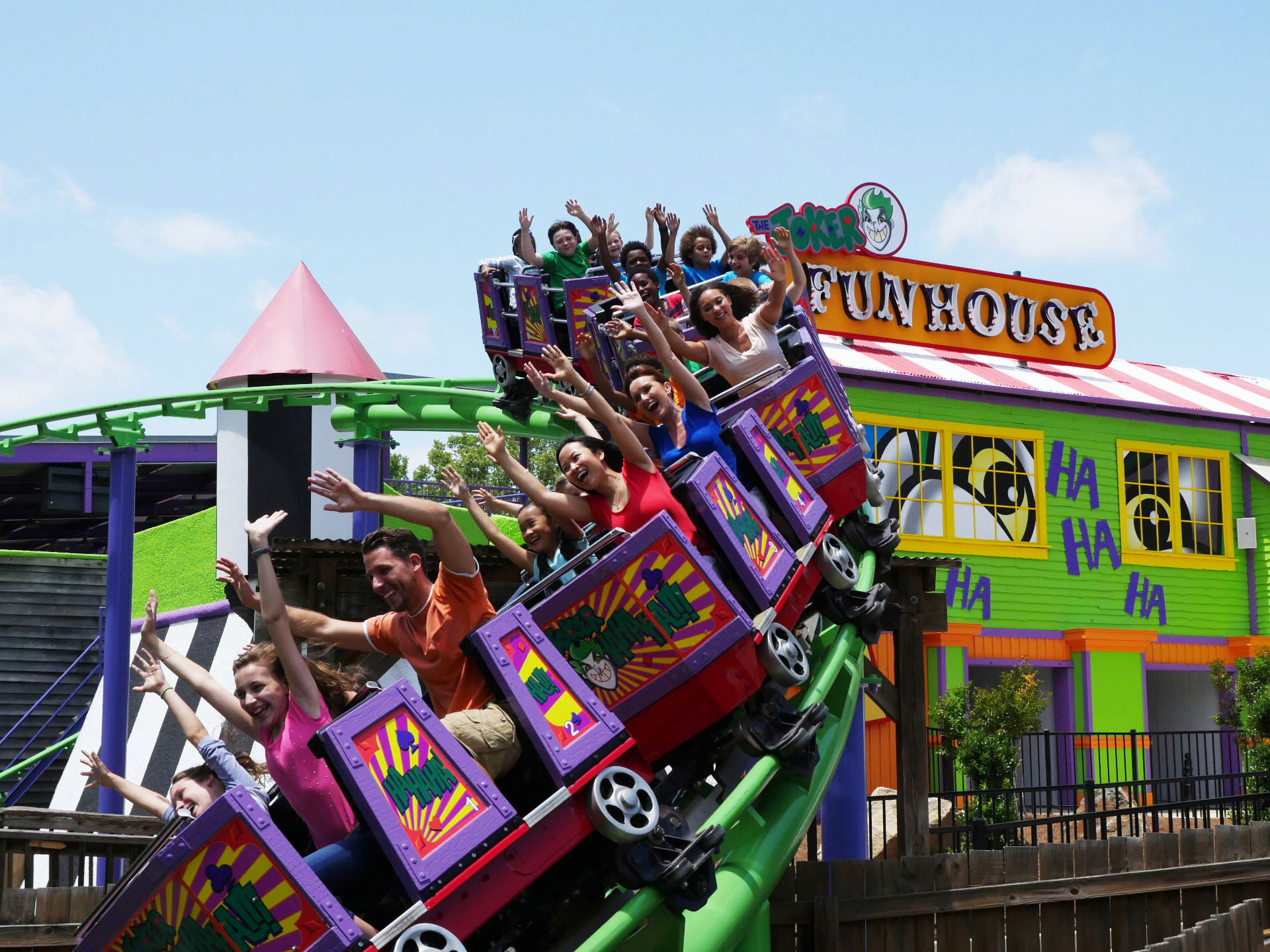 The Joker Funhouse Coaster Six Flags Wiki Fandom