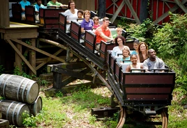 River-King-Mine-Train-Six-Flags