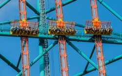 Zumanjaro: Drop of Doom at Six Flags Great Adventure