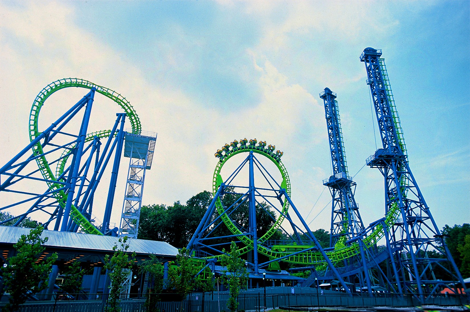 Goliath Six Flags New England Six Flags Wiki Fandom